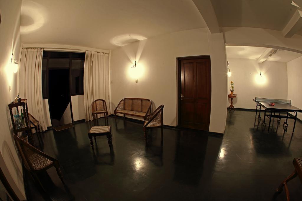 Banda Casa, Канді Екстер'єр фото
