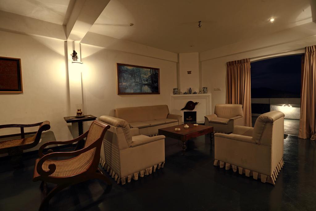 Banda Casa, Канді Екстер'єр фото