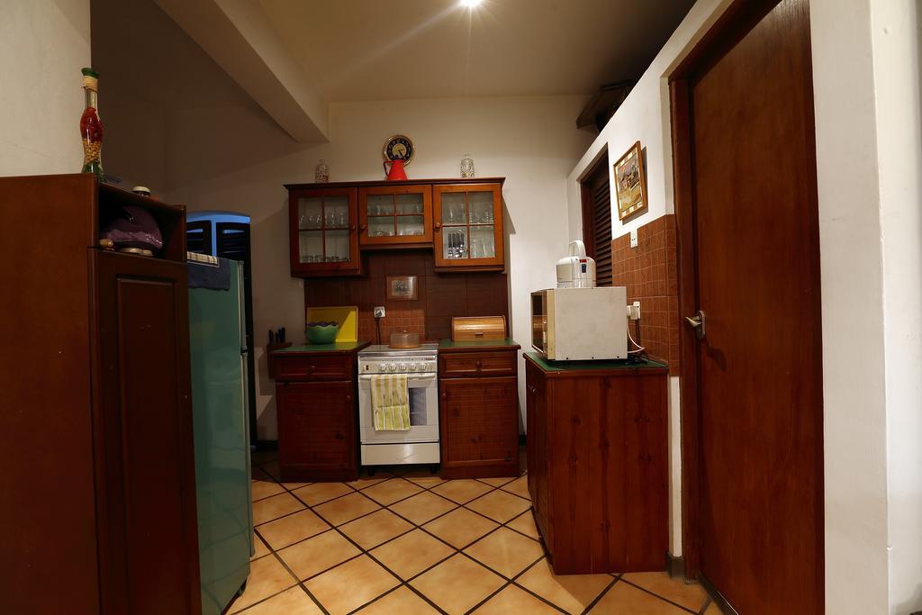 Banda Casa, Канді Екстер'єр фото