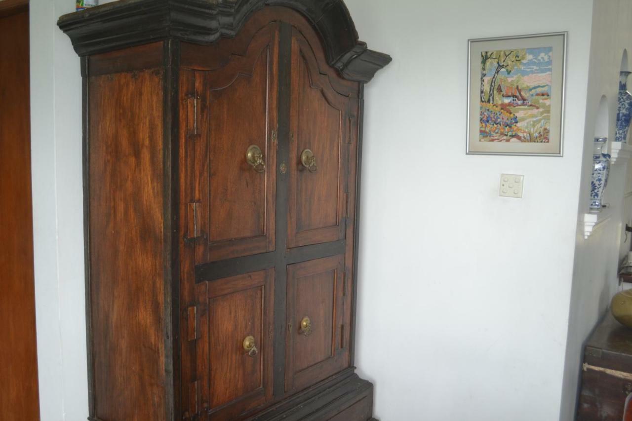 Banda Casa, Канді Екстер'єр фото